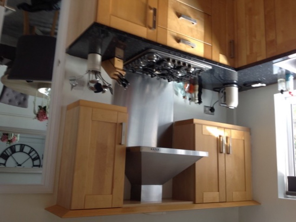 Alison&rsquo;s kitchen in Ledbury &mdash; before 3
