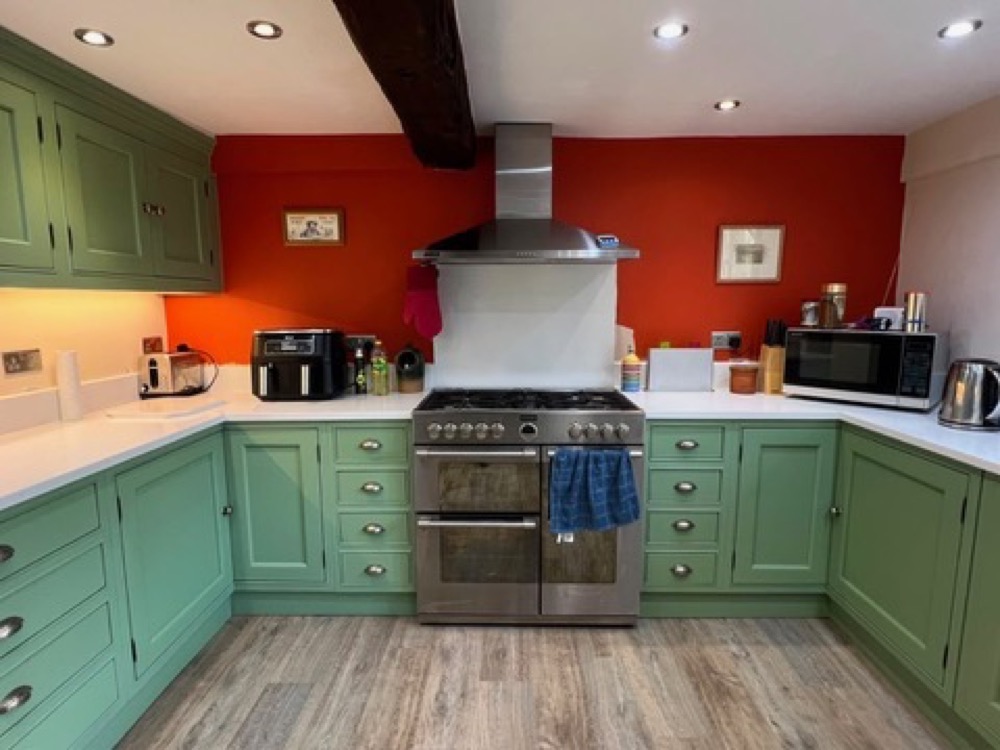 Bill&rsquo;s kitchen in Stourbridge &mdash; after 1