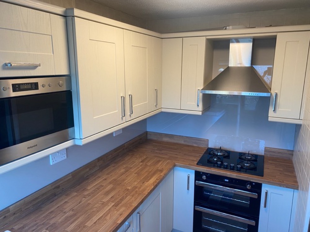 Gilian&rsquo;s kitchen in Tewkesbury &mdash; after 1