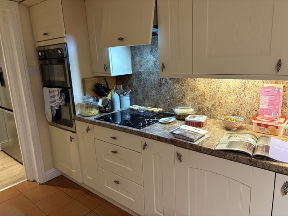 Joanne&rsquo;s kitchen in Tewkesbury &mdash; before 1