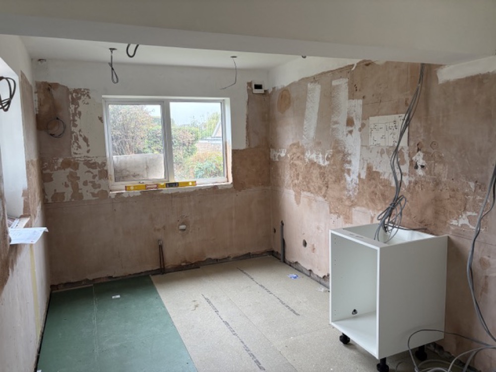 Mark&rsquo;s kitchen in Worcester &mdash; before 1