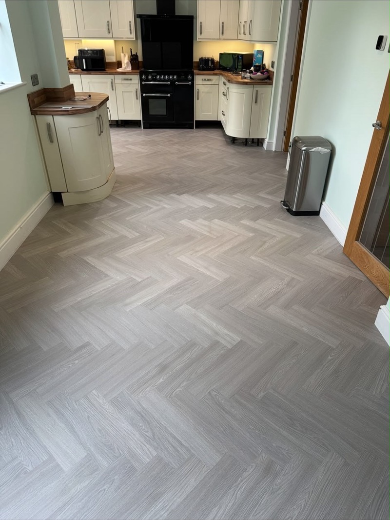 Herringbone wood-effect kitchen flooring